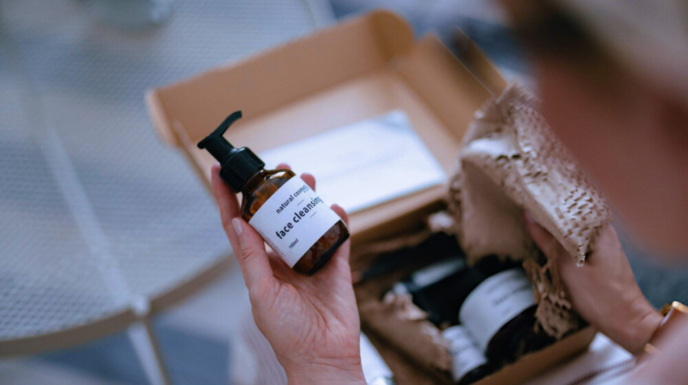Regulation (EU) 2025/40 (PPWR): what changes for cosmetic packaging in the EU